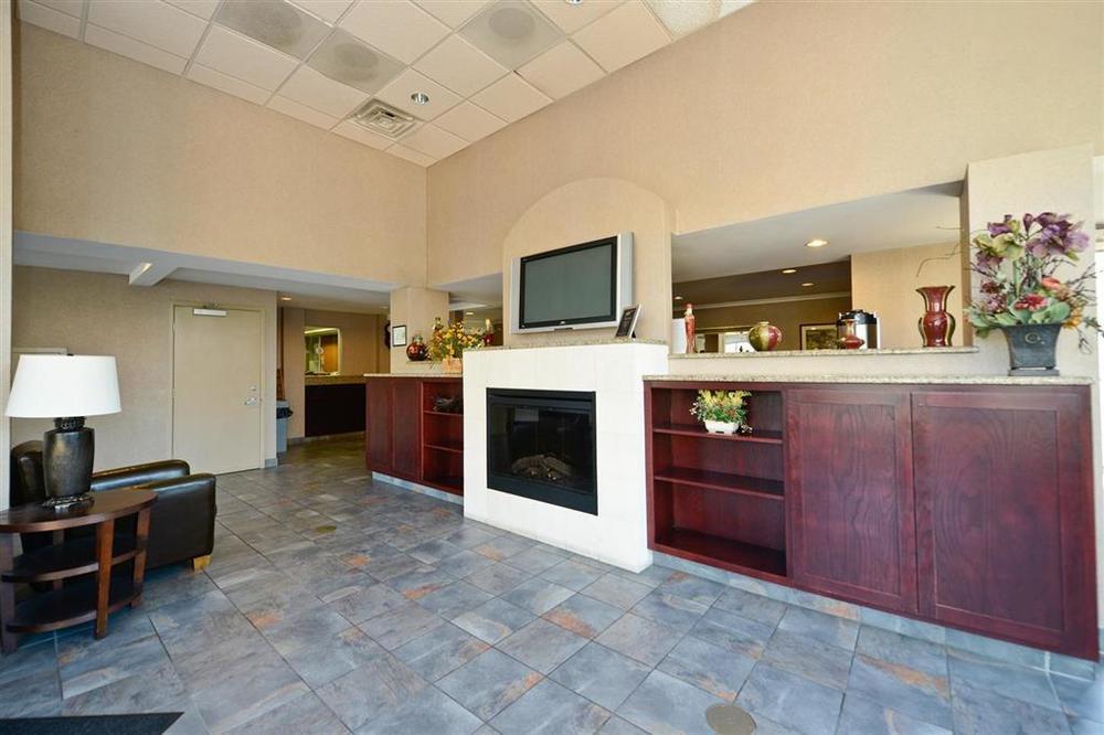 Americas Best Value Inn And Suites Overland Park Oda fotoğraf