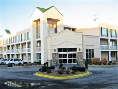 Americas Best Value Inn And Suites Overland Park Dış mekan fotoğraf